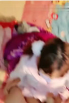 嫩妹内裤一脱光！小穴玩弄特写，狂插猛干娇喘连连